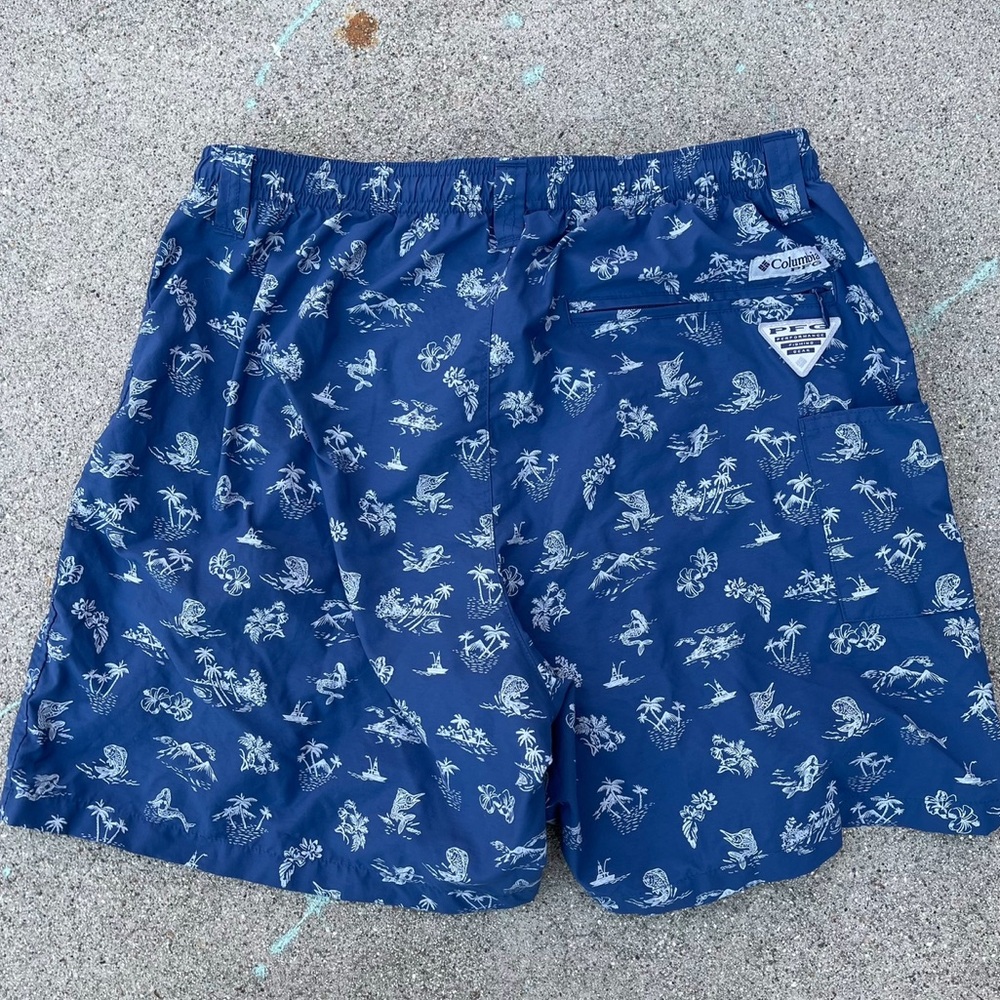 Columbia PFG Shorts Mens M 30x6 blue novelty swim trunks unlined fishing
